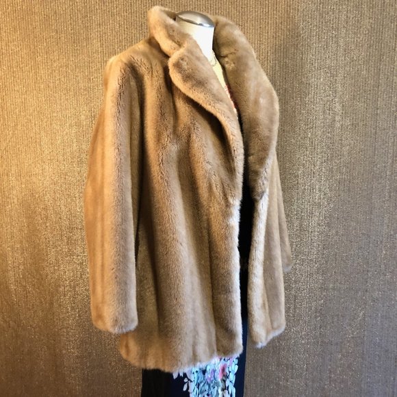 Vintage Blonde Grandella Faux Fur Coat - Picture 2 of 10